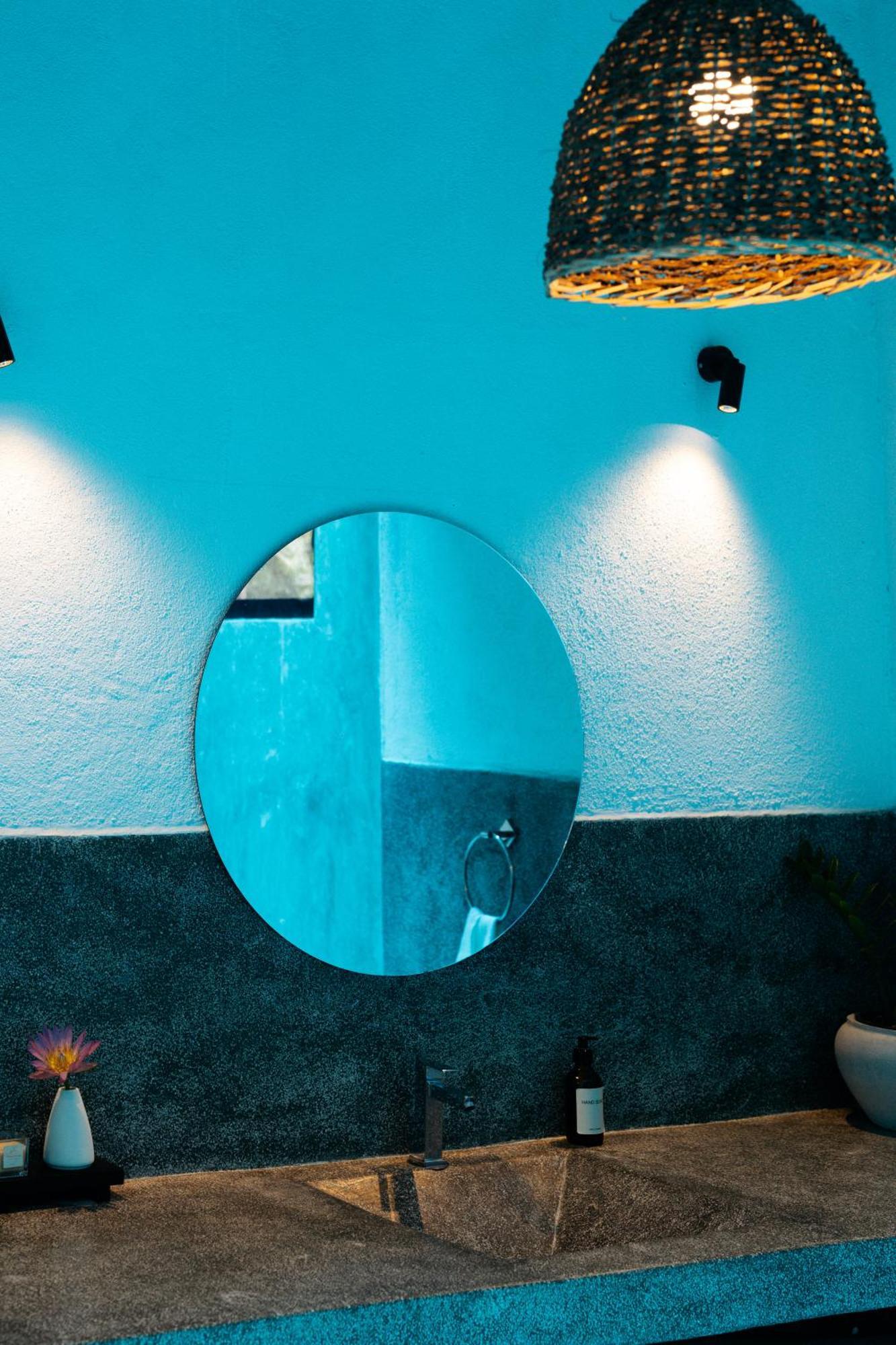 Watu House Dickwella Quarto foto