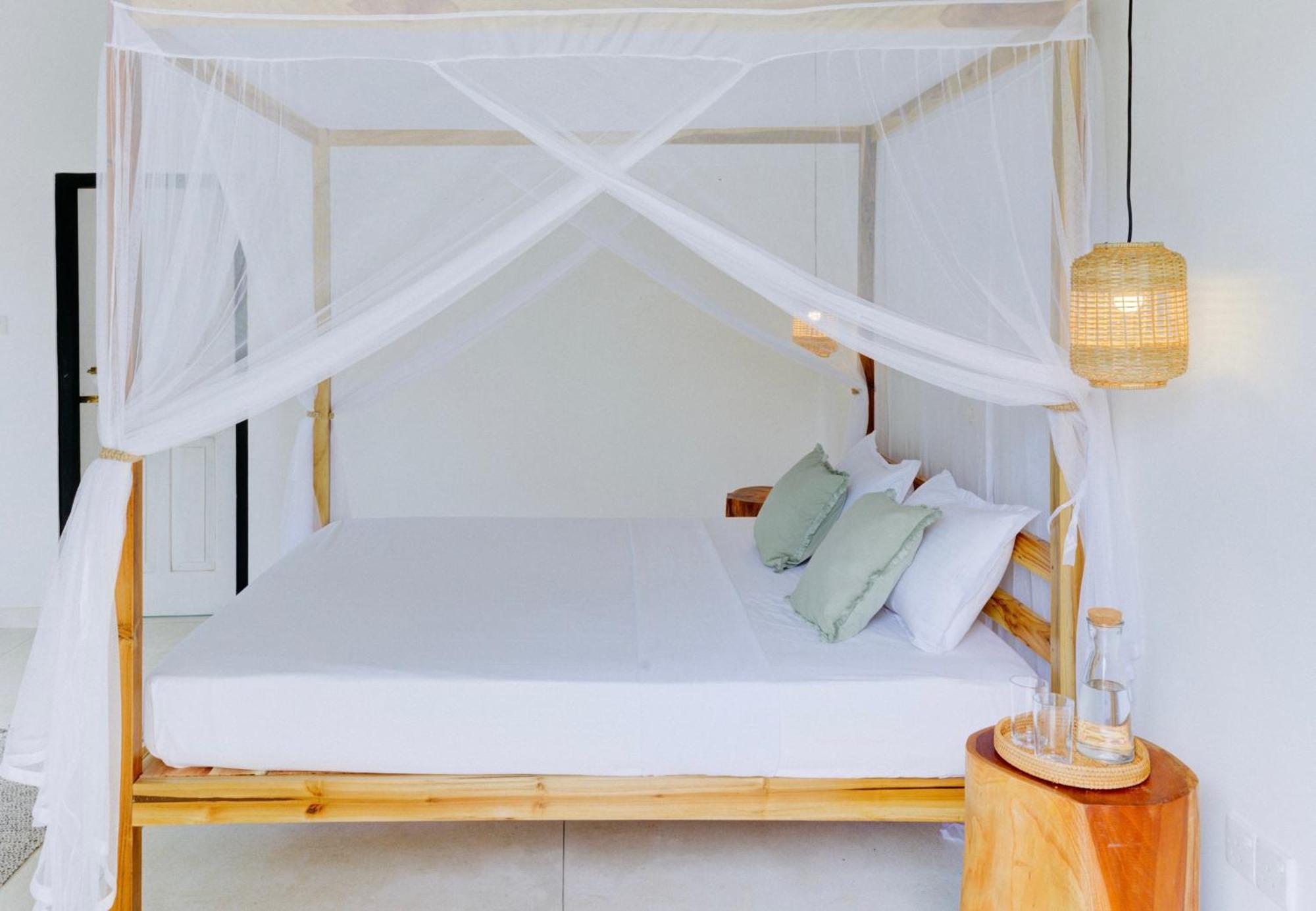 Watu House Dickwella Quarto foto
